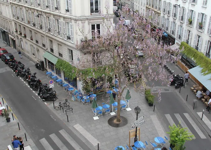 Royal MansartHotel Parijs